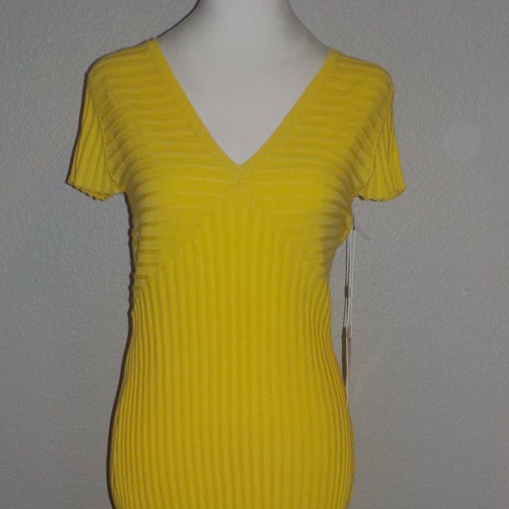 DEVOTION BY CYRUS MISSES SIZES BRIGHT YELLOW RIBBED V-NECK BODY CON DRESS